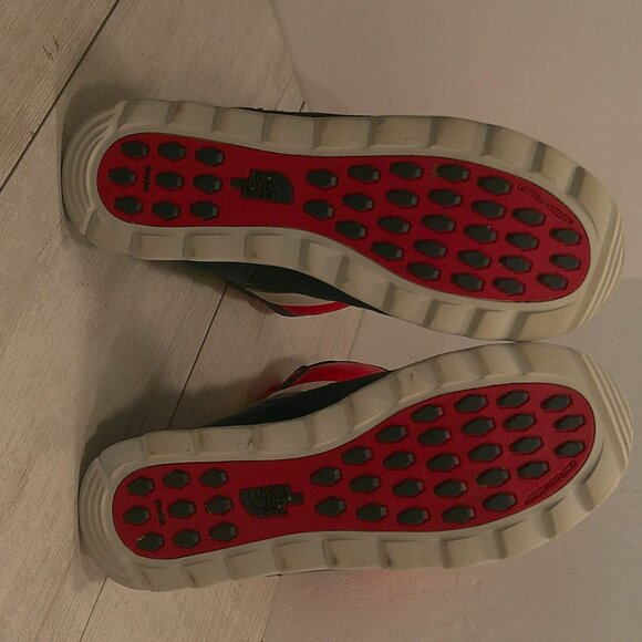 The North Face 90 's Retro Style Red White & Blue Puffer Winter Snow Boot Size 8 - Picture 10 of 10